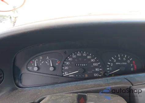 2002 Ford Escort Zx2 z USA, uszkodzony, nr VIN 3FAFP11382R230057